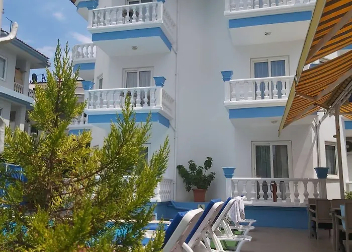 Karatas Apartmanhotel 3*