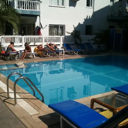 Karatas 3* مرمريس