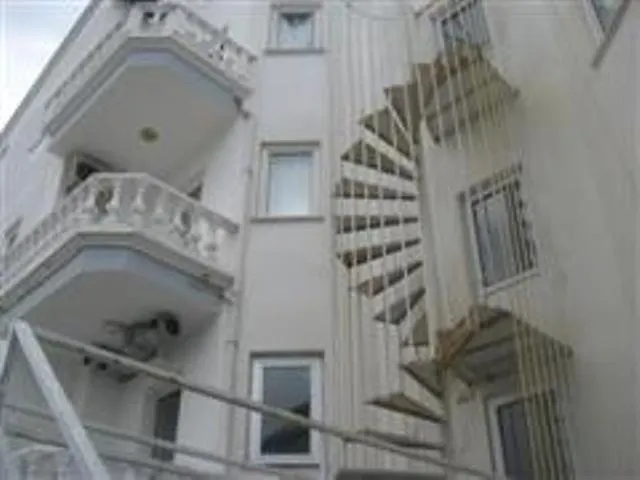 Karatas 3* مرمريس