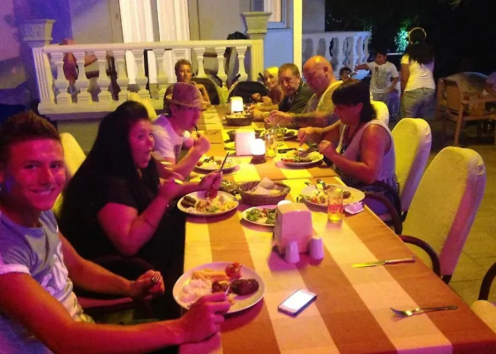 Karatas 3* مرمريس