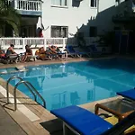 Karatas 3* Μαρμαρίς