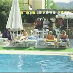 Karatas Ξενοδοχείο με διαμερίσματα Μαρμαρίς